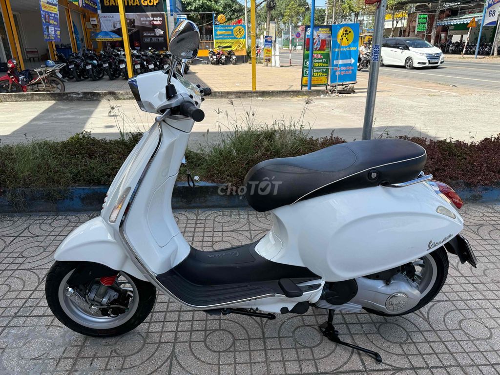 Piaggio Vespa Sprint 2015 Trắng Led như mới. Mua bán Xe máy tại Quận Ô Môn Cần Thơ được đăng bởi Trần Tùng hình 7