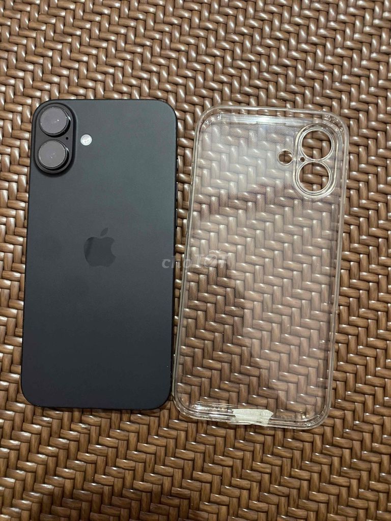 Apple iPhone 16 Plus 128GB Đen Đã sử dụng. Mua bán Điện thoại tại Huyện Quỳnh Phụ Thái Bình được đăng bởi nhi hình 1