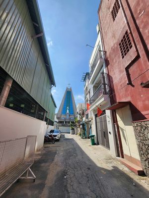 Hẻm 7M Ngay Ngã Tư Phú Nhuận. Mua bán Nhà ở tại Quận Phú Nhuận Tp Hồ Chí Minh được đăng bởi nguyễn tiến hoàng