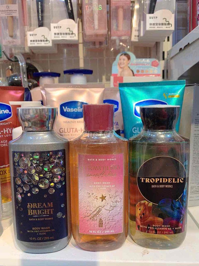 Sữa tắm Bath & Body Works 295ml Thơm. Mua bán Thiết bị vệ sinh, nhà tắm tại Thành phố Buôn Ma Thuột Đắk Lắk được đăng bởi Phương Đông  BÁCH HOÁ NHÀ ĐÔNG  hình 1