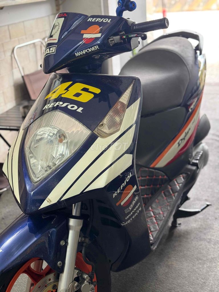 Honda Dylan Repsol BSTP 0909 9 Chủ có góp gl. Mua bán Xe máy tại Quận 7 Tp Hồ Chí Minh được đăng bởi Hoàng Lambada hình 3