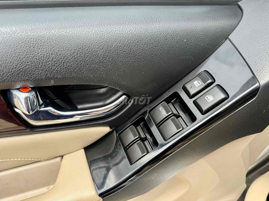 🆘🆘🆘MU_X 1.9Turbo 10/2019 Số Sàn Máy Dầu Nhập Thái. Mua bán Ô tô tại Huyện Bình Chánh Tp Hồ Chí Minh được đăng bởi Ôtô Nhiệm Nguyễn hình 9