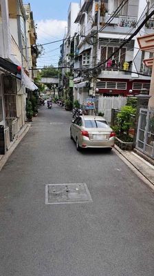 Nhà phố 36 m² · 5 PN · Đường Trường Sa