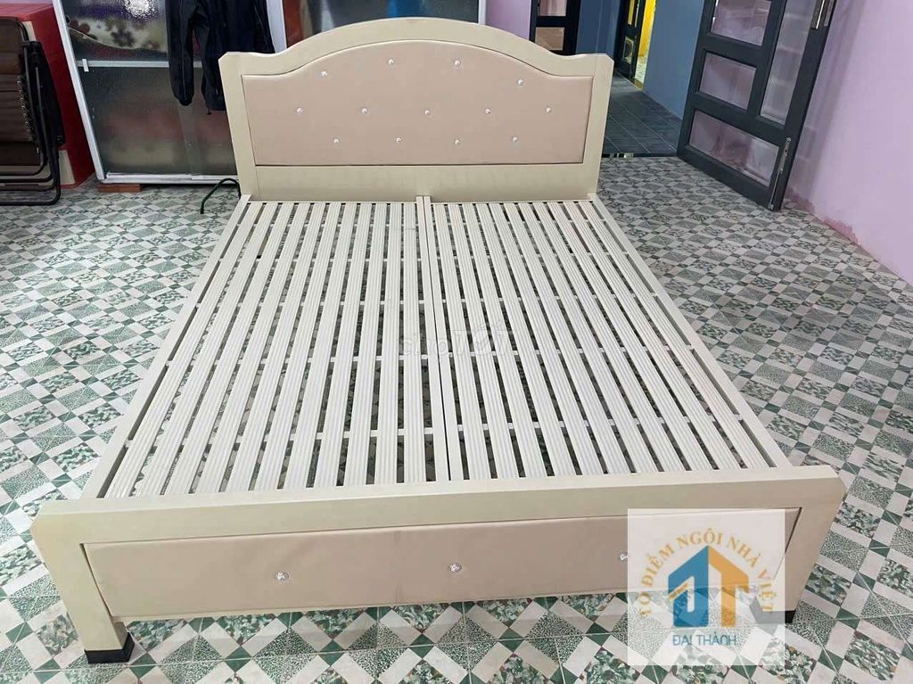 Giường sắt 1M4 HỘP CONG KEM, SIÊUSANG, HỎATỐC HCM. Mua bán Giường, chăn ga gối nệm tại Quận Tân Phú Tp Hồ Chí Minh được đăng bởi NỘI THẤT ĐẠI THÀNH hình 1
