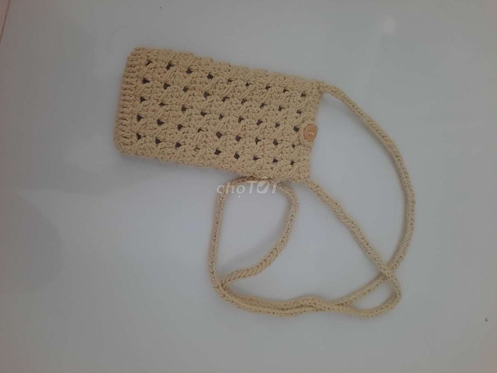 Túi đeo chéo nữ len kem. Mua bán Túi xách tại Thị xã Vĩnh Châu Sóc Trăng được đăng bởi  Tuyet Gia hình 1