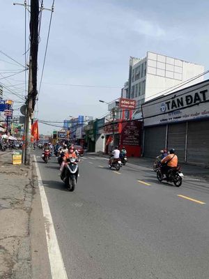Toà nhà mặt tiền Lê Văn Việt ngang 16.2m vị trí siêu đắc địa...Chủ giả. Mua bán văn phòng, mặt bằng kinh doanh tại Thành phố Thủ Đức Tp Hồ Chí Minh được đăng bởi Minh Phụng