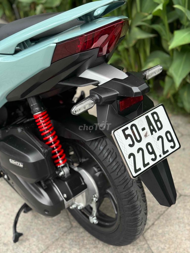 click thái model 2021 bstp 9c xám xi mang bao góp. Mua bán Xe máy tại Quận 11 Tp Hồ Chí Minh được đăng bởi Tống Phước minh hình 6