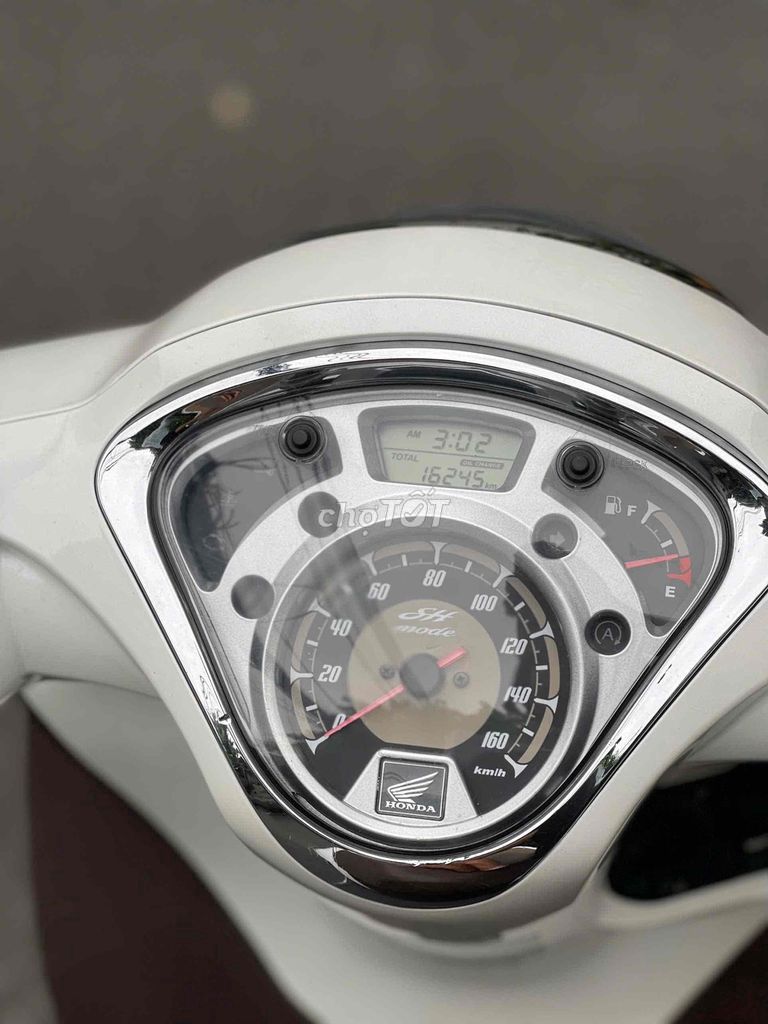 HONDA SH MODE 125 XÁM ĐÈN LED MỚI 2024. Mua bán Xe máy tại Quận Nam Từ Liêm Hà Nội được đăng bởi MAI HÒA hình 4