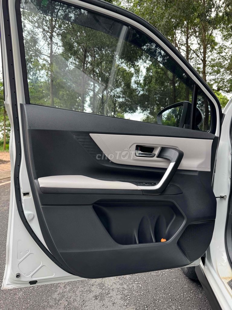 Toyota Veloz Cross 2022 CVT - (Xe Gia Đình 100%). Mua bán Ô tô tại Quận Ninh Kiều Cần Thơ được đăng bởi Lê Minh Trí hình 14