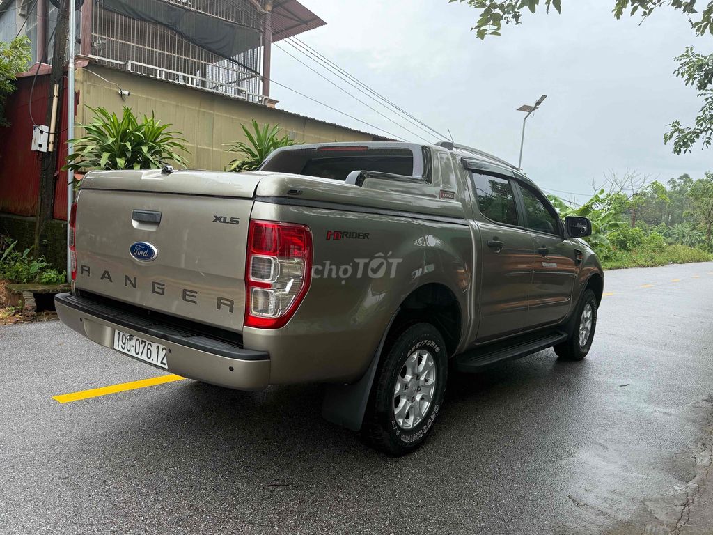 Ford Ranger 2015 XLS 2.2L 4x2 AT - 14231 km. Mua bán Ô tô tại Huyện Ba Vì Hà Nội được đăng bởi Phùng Văn Phúc hình 6