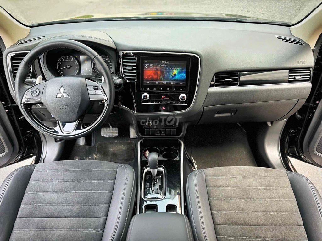 Mitsubishi Outlander 2022 2.0 CVT - 50000 km. Mua bán Ô tô tại Quận Cầu Giấy Hà Nội được đăng bởi Thái Hoàng Long Auto hình 9