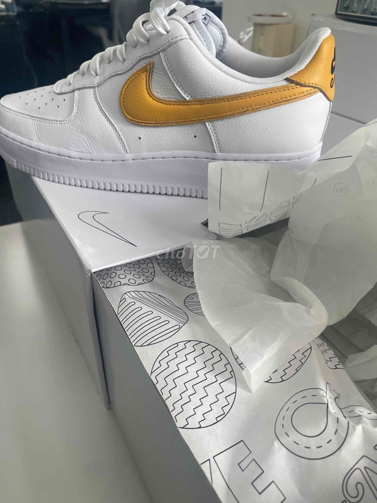 Giày thể thao Nike AF1 Trắng size 44 mới. Mua bán Giày dép tại Quận Tân Bình Tp Hồ Chí Minh được đăng bởi huỳnh tấn đạt hình 1