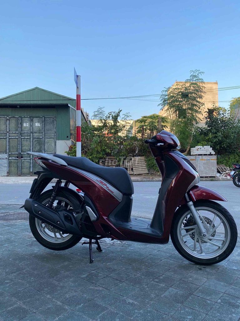 SH 125i Nguyên Bản 2015 Chất_Bảo Hành 2 Năm. Mua bán Xe máy tại Huyện Gia Lâm Hà Nội được đăng bởi Xe Máy Phúc Hưng hình 5