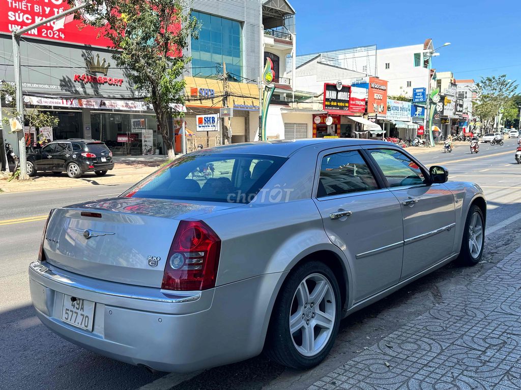 Chrysler 300C 2009 - 68000 km, Hàng siêu tầm cực m. Mua bán Ô tô tại Quận 12 Tp Hồ Chí Minh được đăng bởi a Bo hình 3