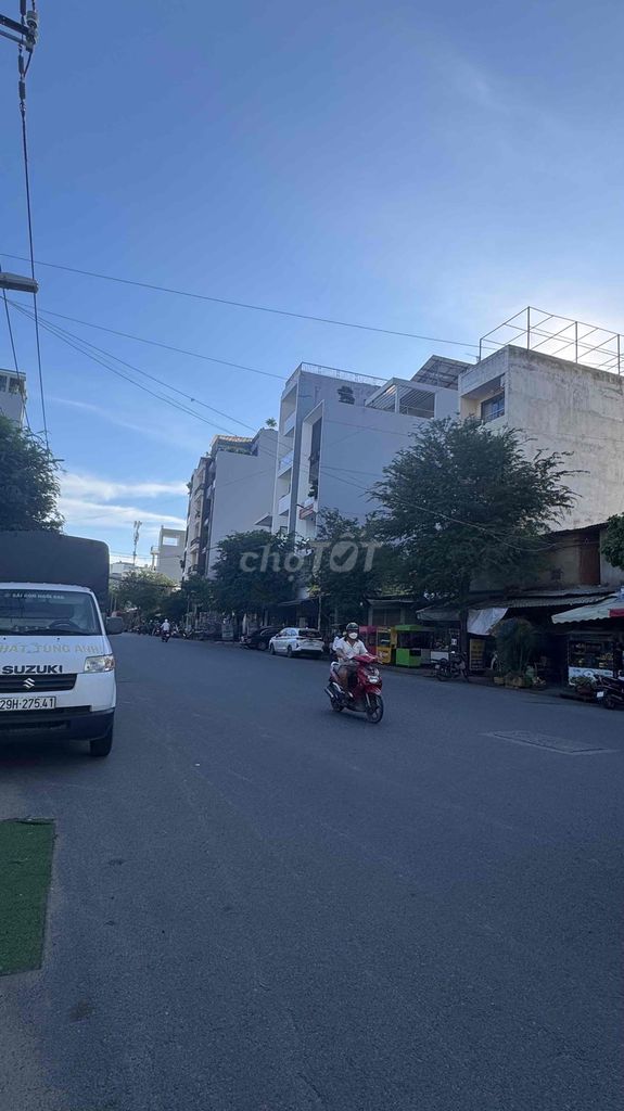 Mặt tiền Phạm Văn Bạch ngang 5m nở hậu 10m, 190m giá chỉ nhỉnh 115tr/m. Mua bán văn phòng, mặt bằng kinh doanh tại Quận Tân Bình Tp Hồ Chí Minh được đăng bởi Phan Quân hình 2