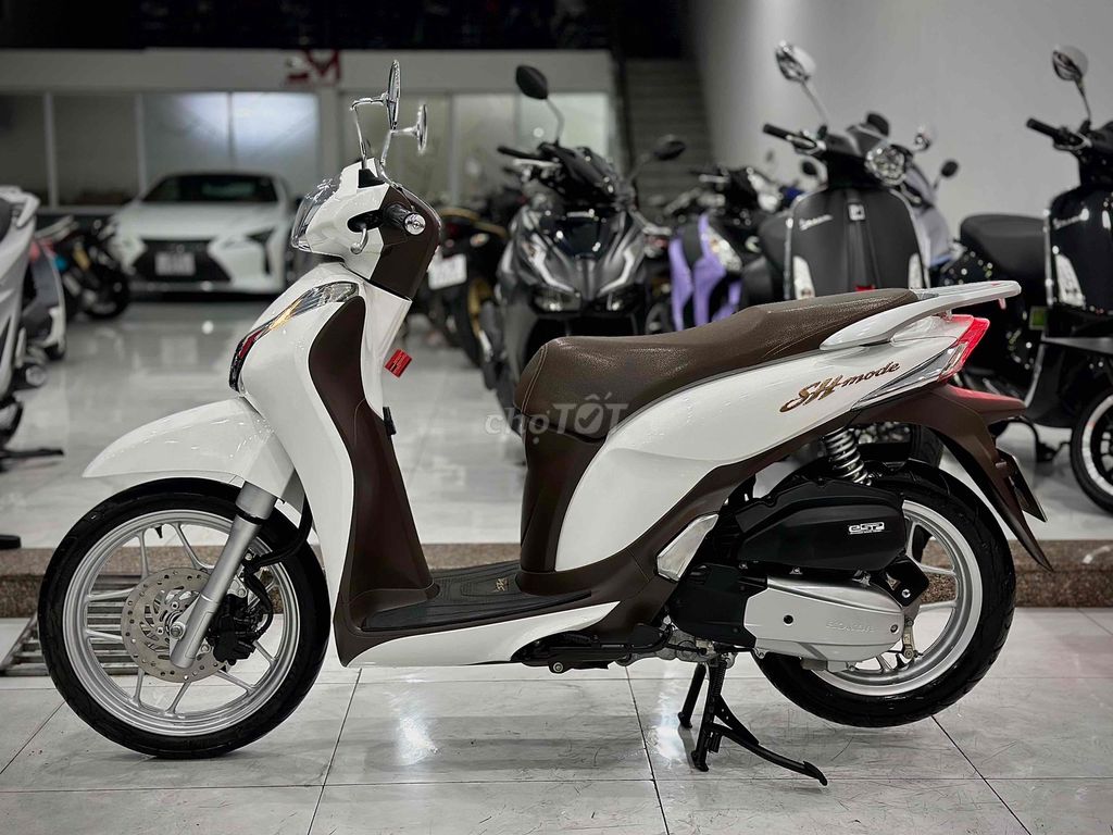 ShMode 2016 zin Lướt chính chủ ký ( Hỗ trợ GÓP ) 🔥. Mua bán Xe máy tại Thị xã Phú Mỹ Bà Rịa - Vũng Tàu được đăng bởi Cửa Hàng Xe Máy Phú Mỹ hình 2