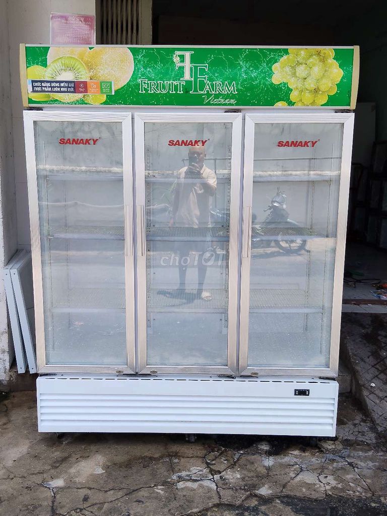 Mới 90% Tủ mát 3 cánh sanky 1500lit. Mua bán Tủ lạnh tại Thành phố Thủ Đức Tp Hồ Chí Minh được đăng bởi DUY ANH hình 1