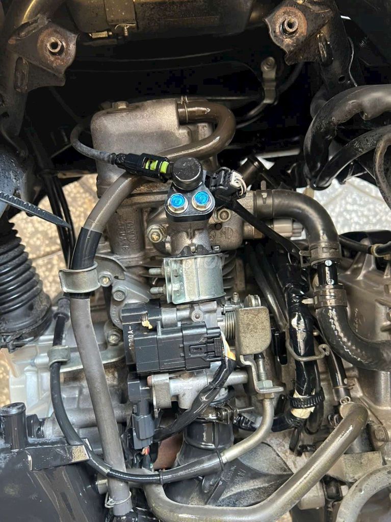 Honda Lead màu Bạc. Mua bán Xe máy tại Quận Ninh Kiều Cần Thơ được đăng bởi CHXM Trung Trưc  hình 13