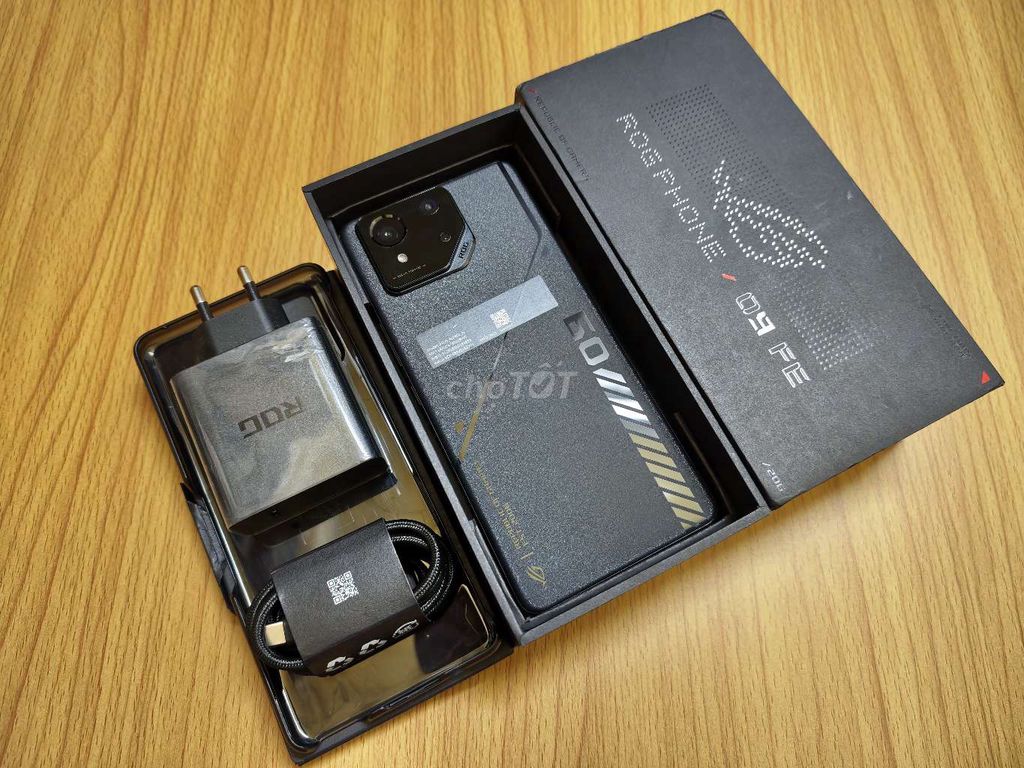 Asus Rog Phone 9 FE 16/256Gb Snap8Gen3 bản Quốc tế. Mua bán Điện thoại tại Quận 10 Tp Hồ Chí Minh được đăng bởi Bách hình 1
