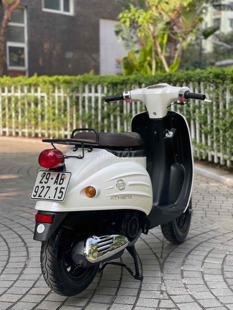 Athena 50cc 2023 Cổ điển Trắng. Mua bán Xe máy tại Quận Cầu Giấy Hà Nội được đăng bởi Anh Khoa hình 2