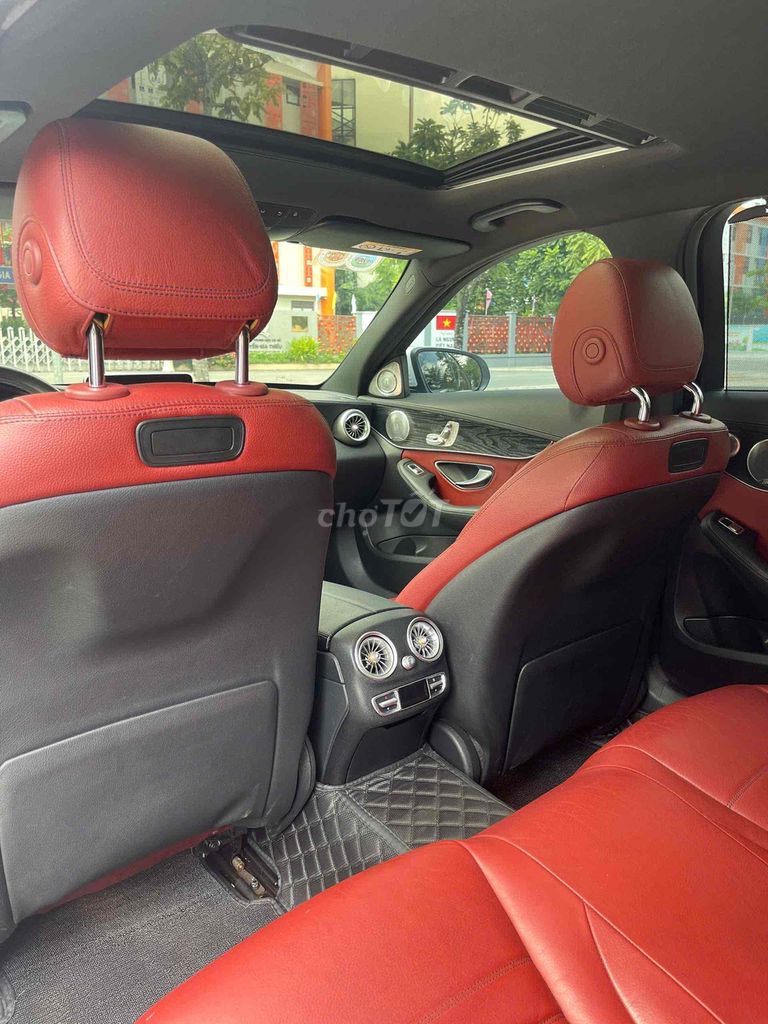 Mercedes Benz C Class 2016 C300 AMG - 95000 km. Mua bán Ô tô tại Quận Long Biên Hà Nội được đăng bởi Mr Tài Oto hình 10