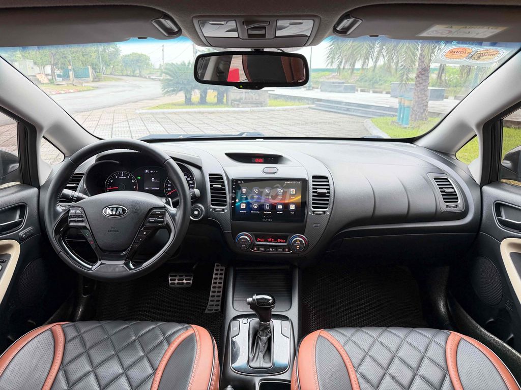 Kia Cerato 2016 1.6 AT - 100000 km. Mua bán Ô tô tại Thành phố Hà Tĩnh Hà Tĩnh được đăng bởi Hải Đường Auto 33 hình 3