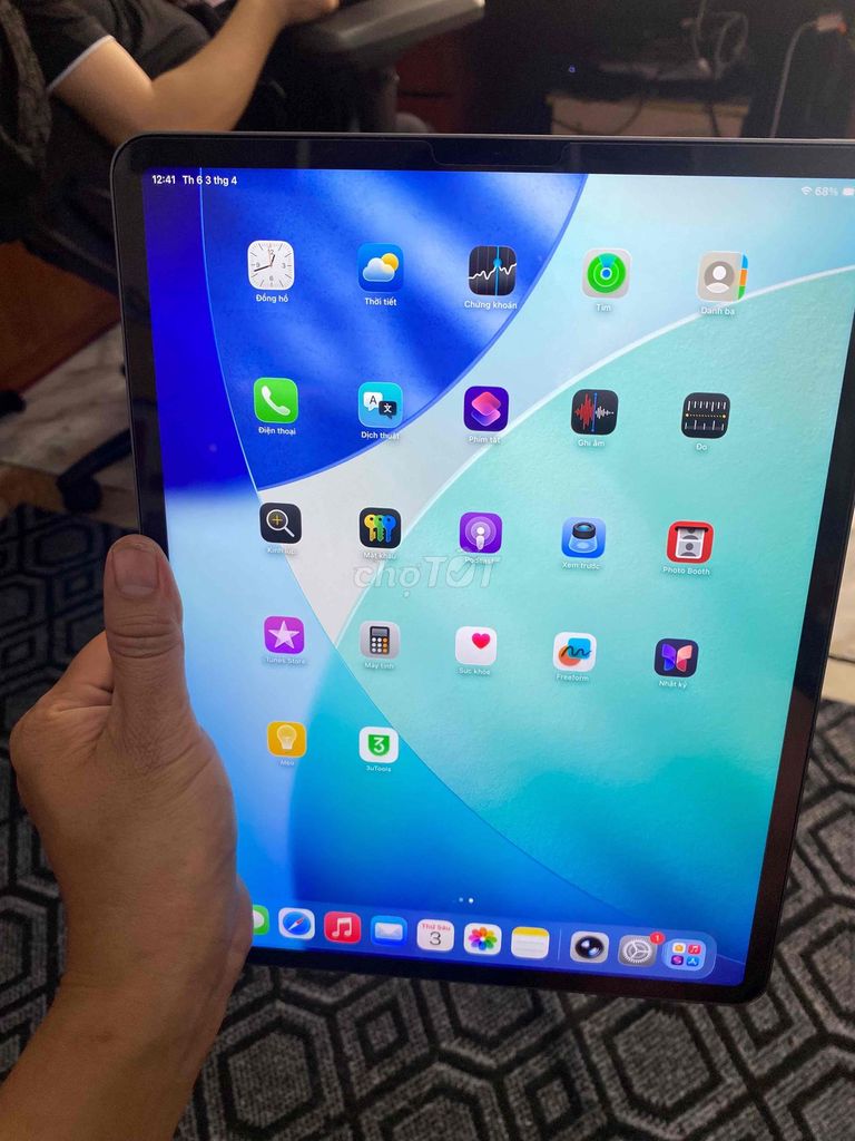 Apple iPad Pro 2020 12.9 inch 128GB. Mua bán Máy tính bảng tại Quận Hồng Bàng Hải Phòng được đăng bởi nguyễn văn tuân hình 1
