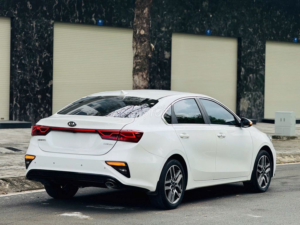 Kia Cerato 2020 1.6 AT Luxury 74.000 km. Mua bán Ô tô tại Quận 1 Tp Hồ Chí Minh được đăng bởi TÂN TỨ QUÝ hình 4
