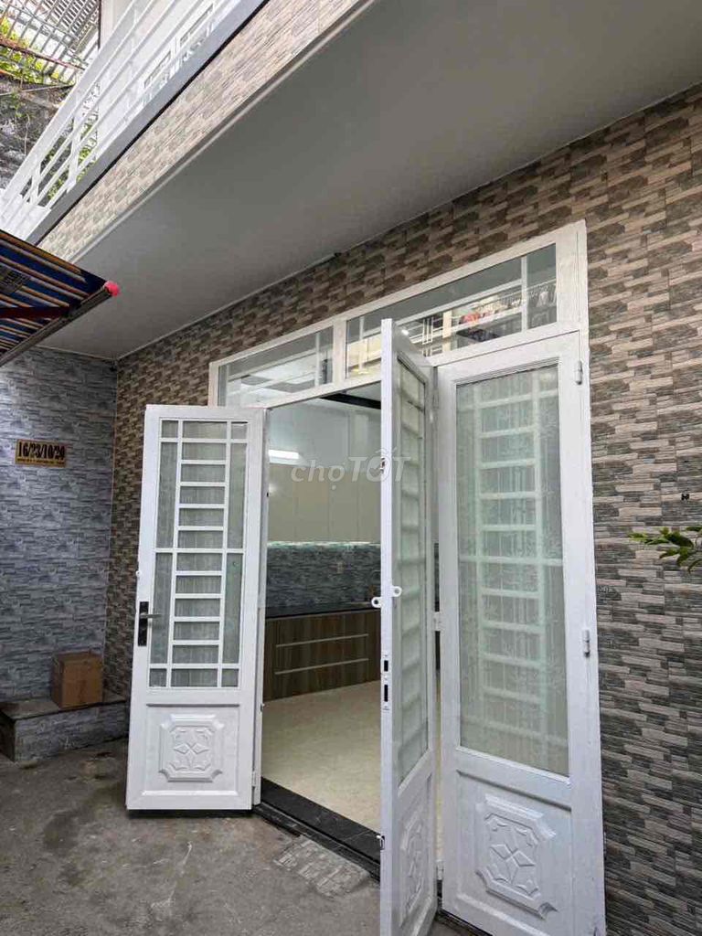 GIÁ CŨ 3,4 TỶ - GIẢM GIÁ 200TR- SÁT BÊN AEON TÂN PHÚ -