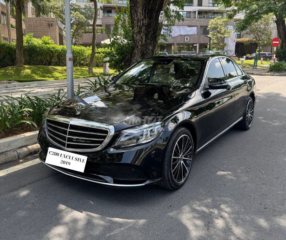 MERCEDES-BENZ C200 EXCLUSIVE 2019. Mua bán Ô tô tại Quận 7 Tp Hồ Chí Minh được đăng bởi Minh Anh hình 1