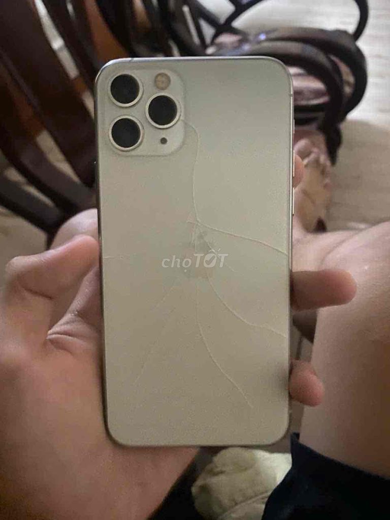 iPhone 11 Pro 256GB Xám đã thay màn, bể lưng. Mua bán Điện thoại tại Quận 8 Tp Hồ Chí Minh được đăng bởi Trung Lâm hình 1