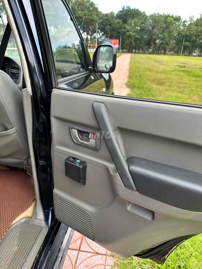 Mitsubishi Pajero V73 2004 4x4  - 123789 km. Mua bán Ô tô tại Thành phố Buôn Ma Thuột Đắk Lắk được đăng bởi Lê Trung hình 5