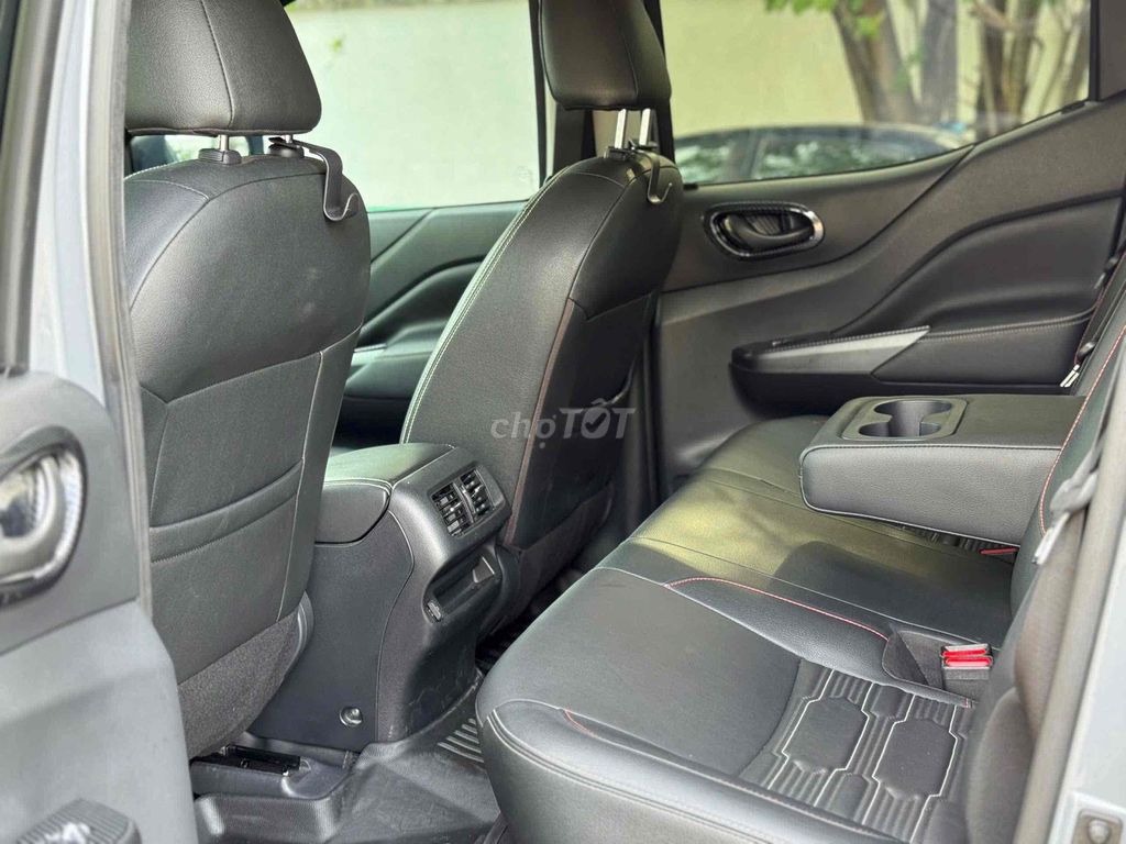Nissan Navara 2023 Pro-4X 2.3 AT 4WD - 29000 km. Mua bán Ô tô tại Quận Tân Phú Tp Hồ Chí Minh được đăng bởi Thuý Thanh hình 7