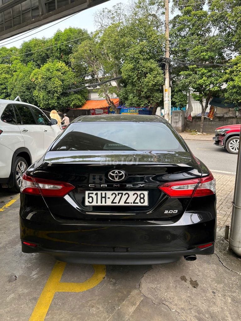 Toyota Camry 2019 2.0G - 28000 km. Mua bán Ô tô tại Quận Tân Phú Tp Hồ Chí Minh được đăng bởi Thành Nam Toyota  hình 8