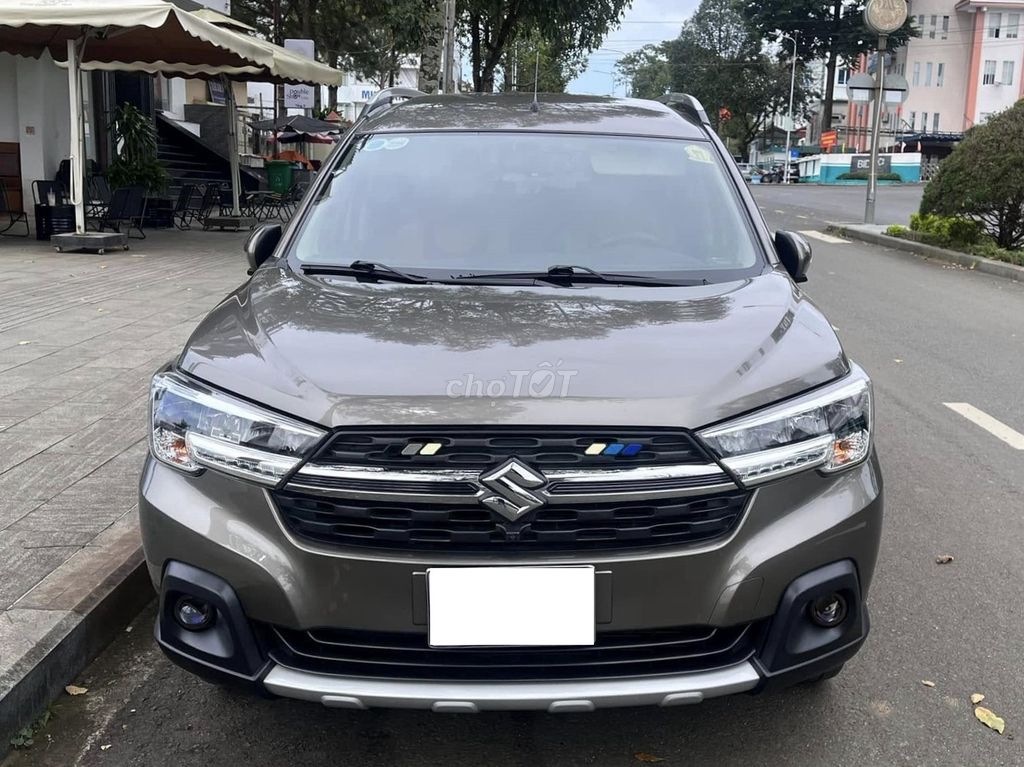 Suzuki XL7 sport 2023 xám nâu nhập khẩu. Mua bán Ô tô tại Quận 12 Tp Hồ Chí Minh được đăng bởi Xuân Trường hình 1