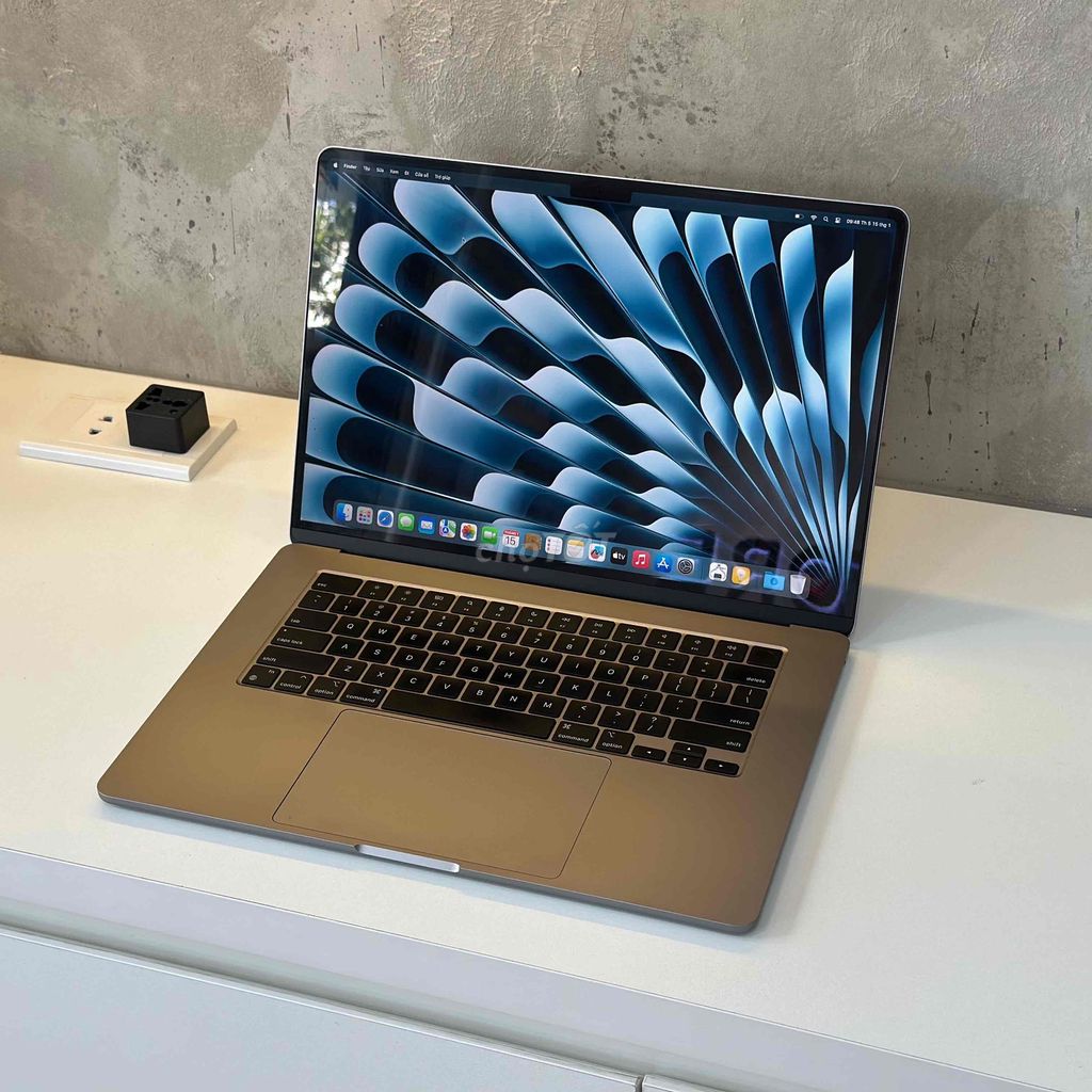 MacBook Air M3 15 inch 16GB/512GB 99%. Mua bán Laptop tại Quận 10 Tp Hồ Chí Minh được đăng bởi Nguyễn Quang Huy hình 1
