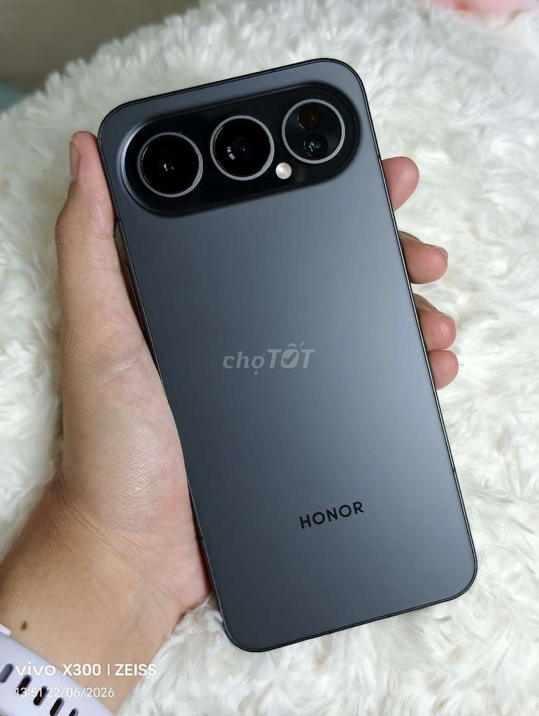 Honor 500 Pro 12GB/256GB Xám. Mua bán Điện thoại tại Thành phố Mỹ Tho Tiền Giang được đăng bởi Tony Nguyen hình 1