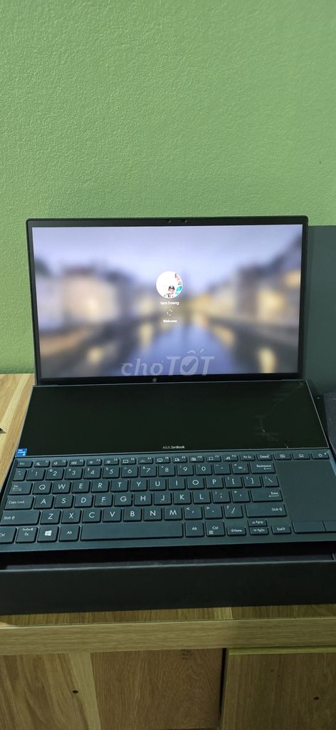 Bán laptop 2 màn hình cảm ứng