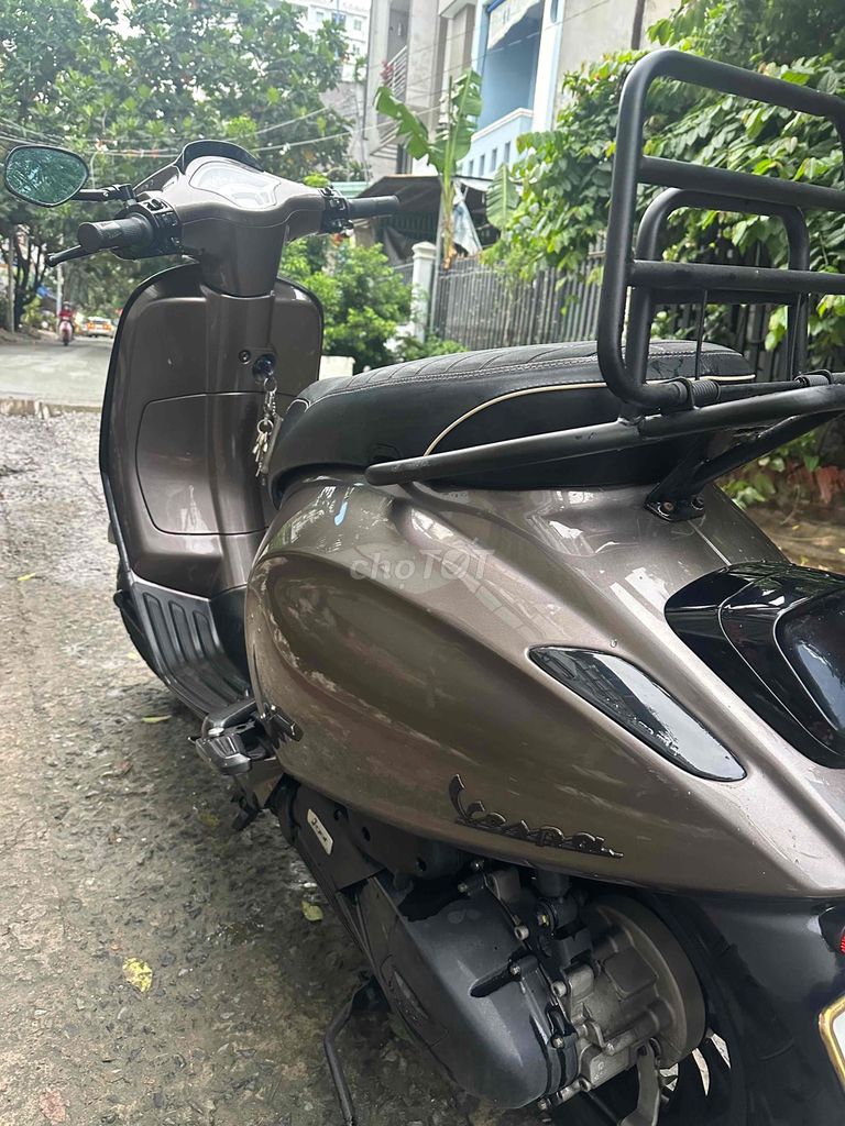 Vespa Sprint 125 ABS – Đèn LED, cuối 2020 – Xe chí. Mua bán Xe máy tại Quận Bình Tân Tp Hồ Chí Minh được đăng bởi Oanh hình 2