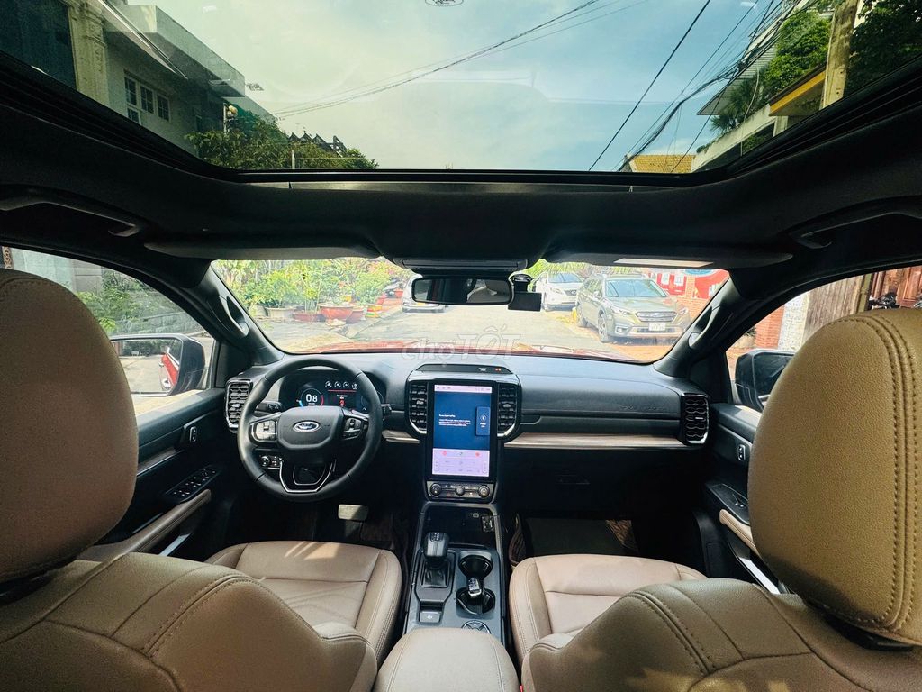 Ford Everest Titanium 4x4 2023, hỗ trợ vay 75%. Mua bán Ô tô tại Quận Tân Phú Tp Hồ Chí Minh được đăng bởi Đức hình 4