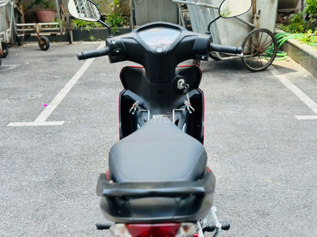 HONDA WAVE RSX FI MỚI ZIN CHẤT CHÍNH CHỦ TỪ ĐẦU.. Mua bán Xe máy tại Quận Đống Đa Hà Nội được đăng bởi Minh Khôi hình 4