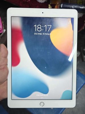 Thanh lý ipad air 2 32gb-wifi lỗi nhẹ. Mua bán Máy tính bảng tại Quận Hai Bà Trưng Hà Nội được đăng bởi Đoàn Anh