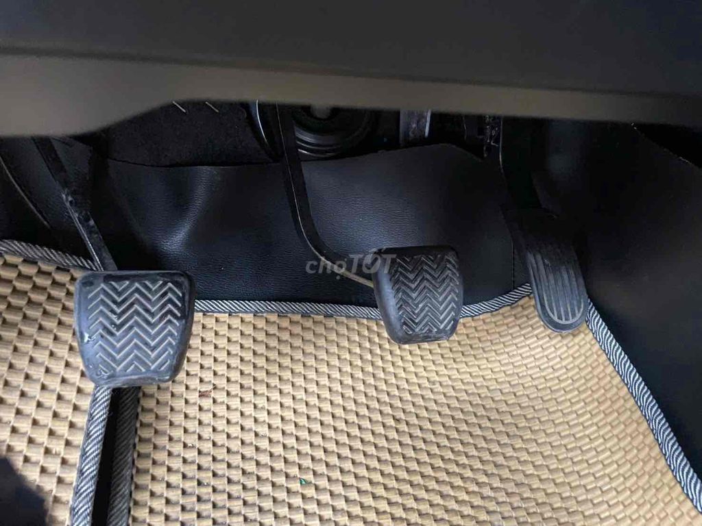 Toyota Innova 2021 2.0E - 62000 km ZIN,màu Đồng.. Mua bán Ô tô tại Quận Cầu Giấy Hà Nội được đăng bởi CHỢ ÔTÔ CẦU GIẤY hình 18