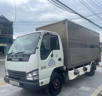 Bán gấp xe isuzu 2.8 tấn đời 2019 thùng kín 4m3. Mua bán Xe tải, xe ben tại Thành phố Thuận An Bình Dương được đăng bởi Hồ Xe Tải