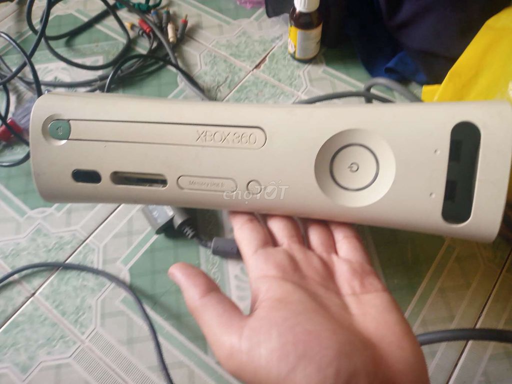 Xbox 360 console tặng tay cầm phụ kiện dây đầy đủ