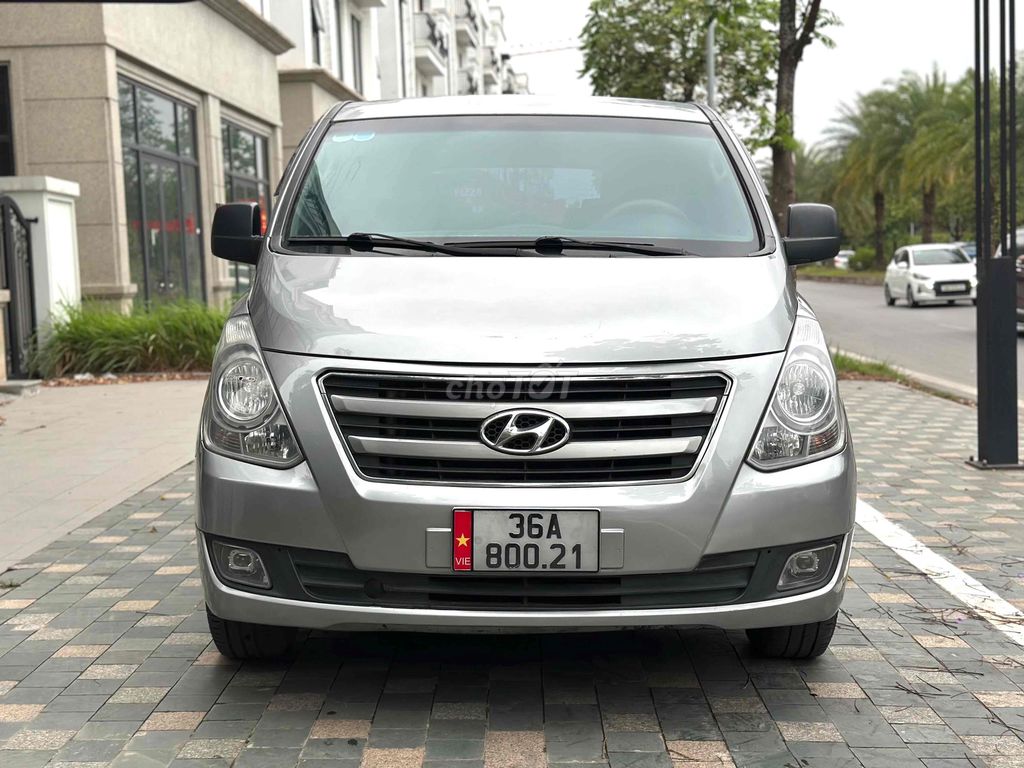 Hyundai Starex 2017 9 мест механика дизель