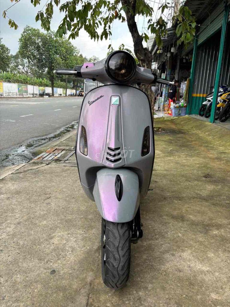 cần bán vespa. Mua bán Xe máy tại Thị xã Bến Cát Bình Dương được đăng bởi xe máy trả góp tín nghĩa  hình 1