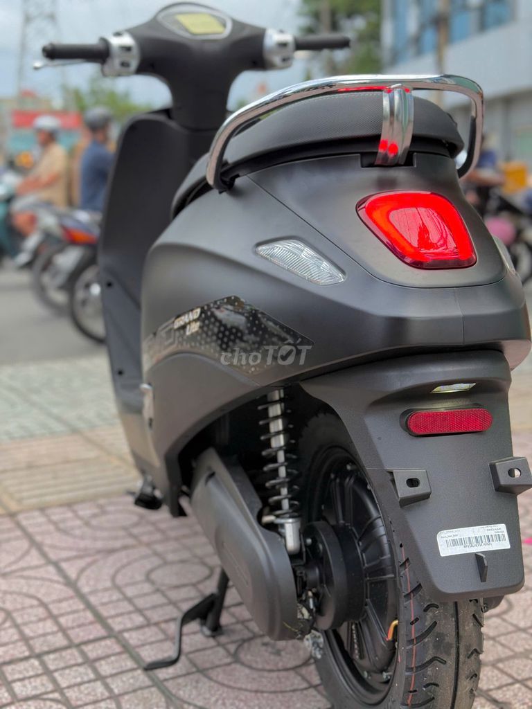 VINFAST EVO GRAND LITE - ĐỦ MÀU_KHÔNG CẦN BẰNG LÁI. Mua bán Xe máy tại Quận Bình Thạnh Tp Hồ Chí Minh được đăng bởi VinFast Giải Pháp Việt hình 6