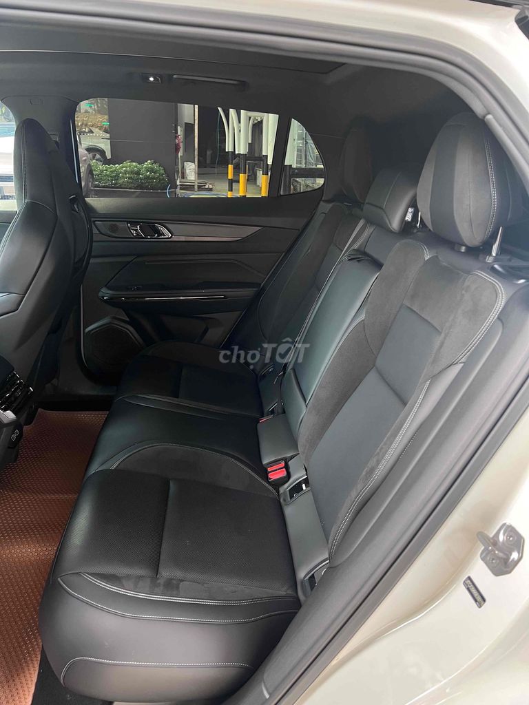 Lynk&Co 01 2024 Hyper Pro - 26000 km. Mua bán Ô tô tại Thành phố Thuận An Bình Dương được đăng bởi Nguyễn Hoàng Sơn hình 7