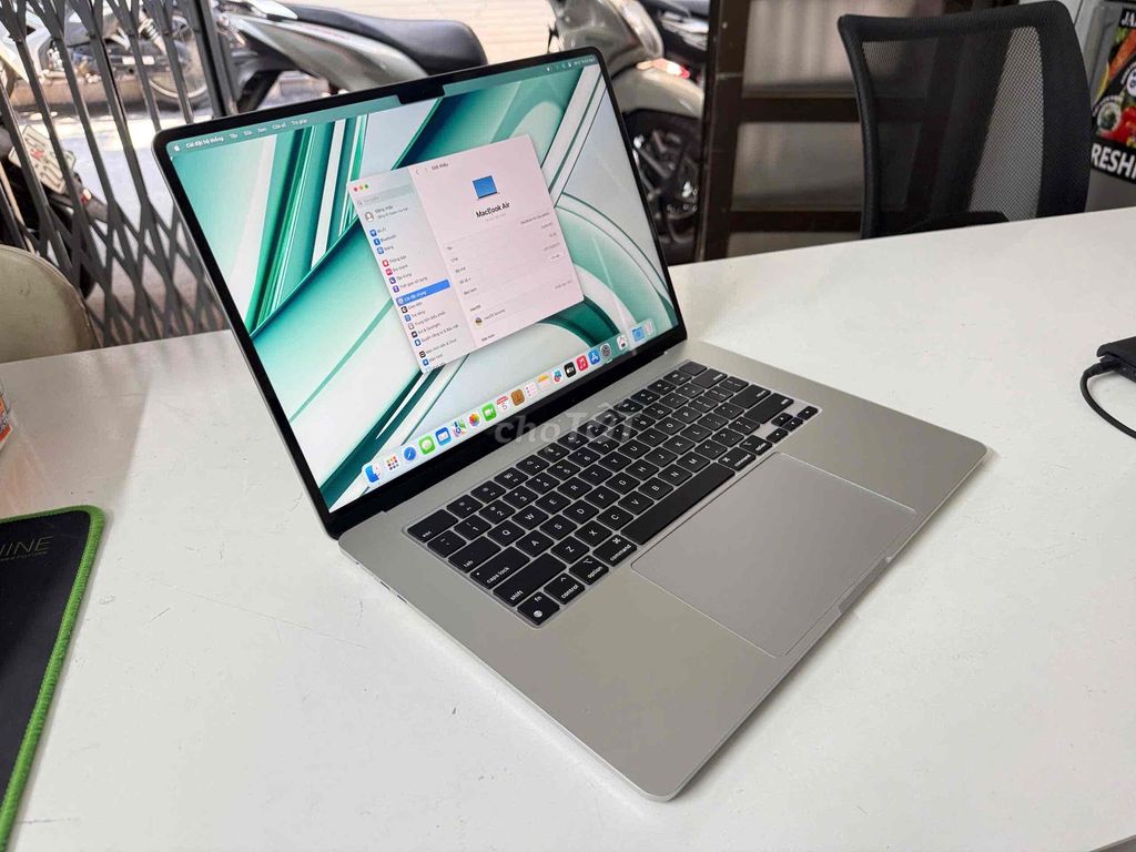 Apple MacBook Air M3 15.3 inch 16GB/256GB. Mua bán Laptop tại Quận Thanh Xuân Hà Nội được đăng bởi Ph Anh Khoa  hình 1